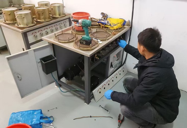 质检公司精耕仪器维保 筑牢建筑质量安全防线 - 副本.jpg